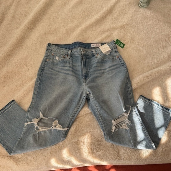 Gap cheeky straight high rise jeans